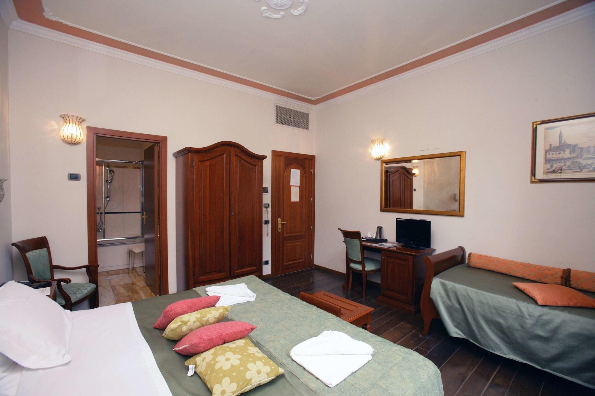Domus Florentiae Hotel Florencja Zewnętrze zdjęcie